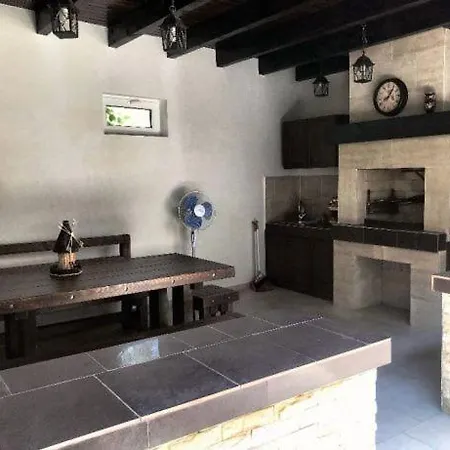Дом На Берегу Моря Holiday home Odesa